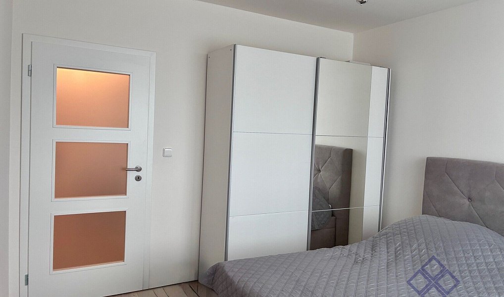 Prodej bytu 3+kk 79 m², Polerady – náhled fotky 15