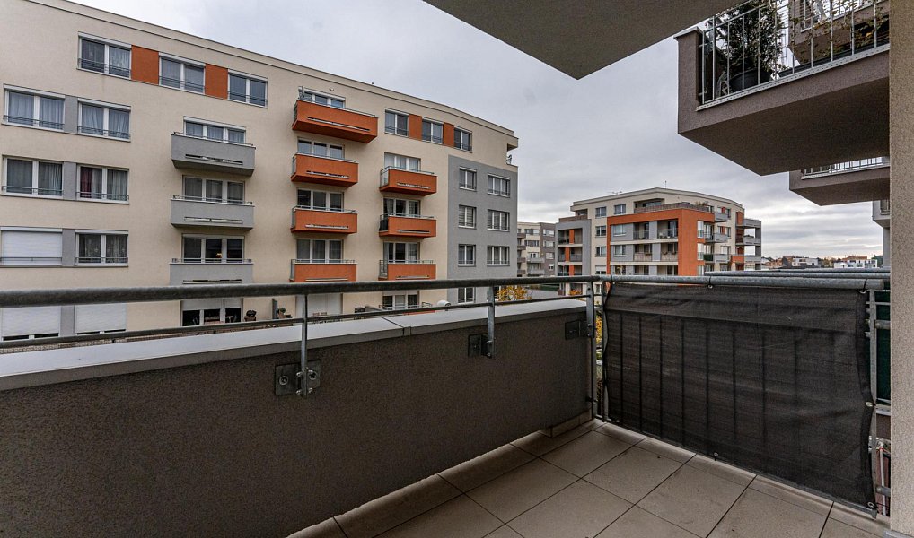 Pronájem bytu 3+kk 78 m², Praha – náhled fotky 7