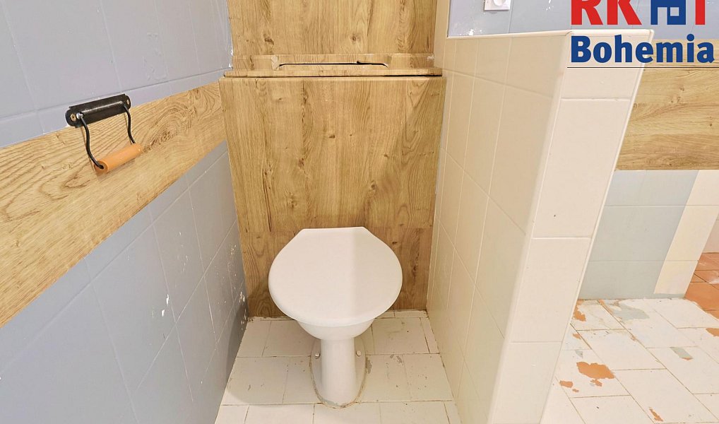 Prodej bytu 3+1 79 m², Pátek – náhled fotky 9