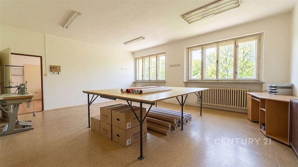 Pronájem kanceláře 103 m² — photo 3