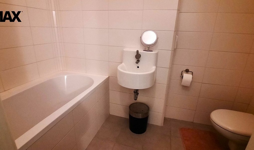 Prodej ubytovacího objektu 416 m², Slavonice – náhled fotky 10