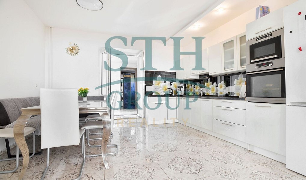 Prodej domu 140 m² s pozemkem 501 m², Hostomice – náhled fotky 4
