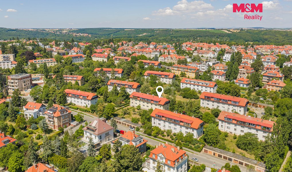 Prodej bytu 3+1 80 m², Praha – náhled fotky 2