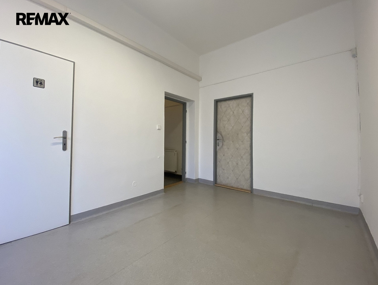 Prodej kanceláře 615 m² — photo 5
