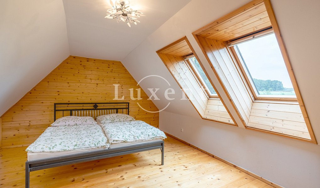 Prodej domu 600 m² s pozemkem 3 100 m², Dvůr Králové nad Labem – náhled fotky 12