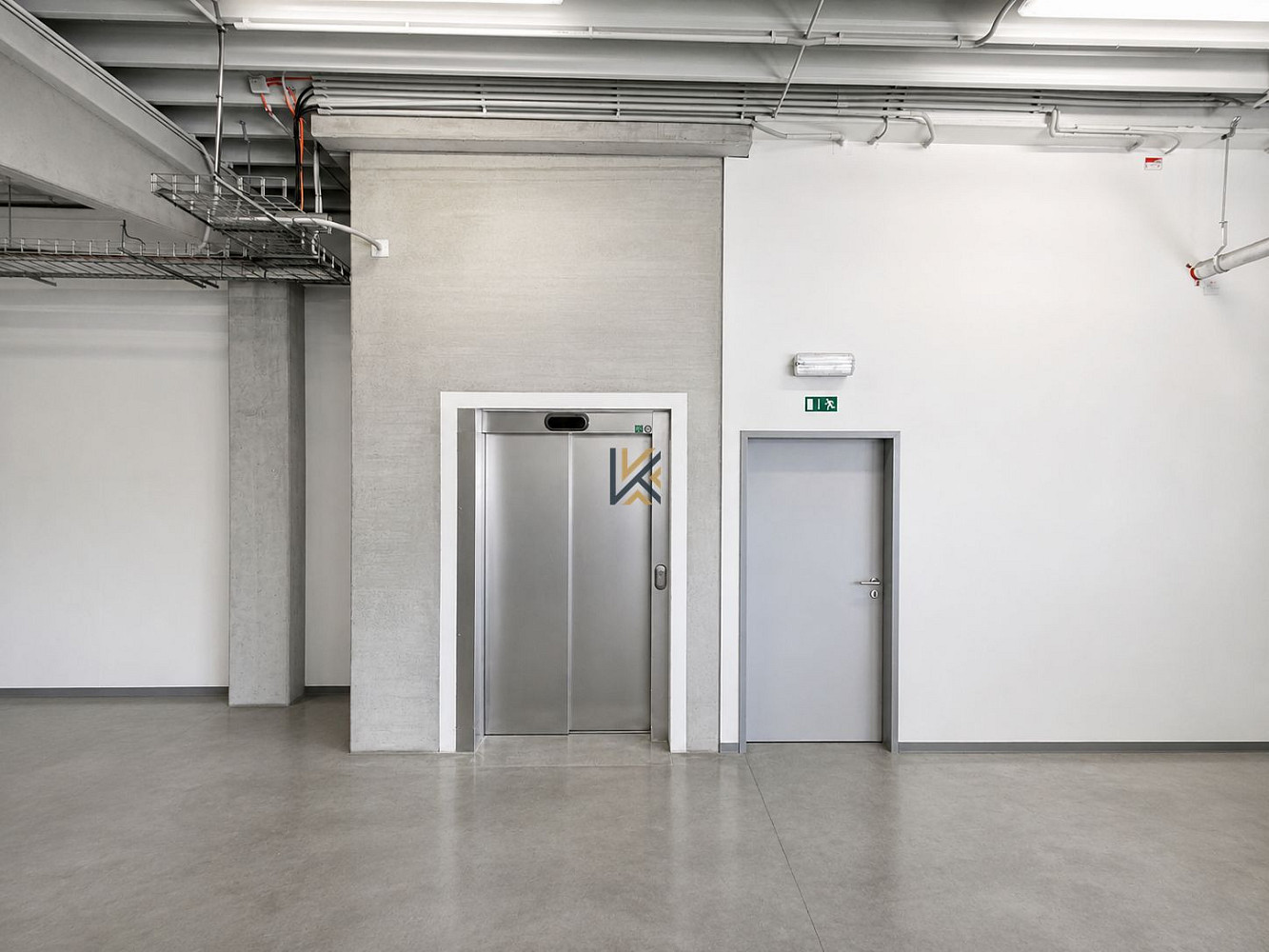 Pronájem výrobních prostor 554 m² – fotografie 5