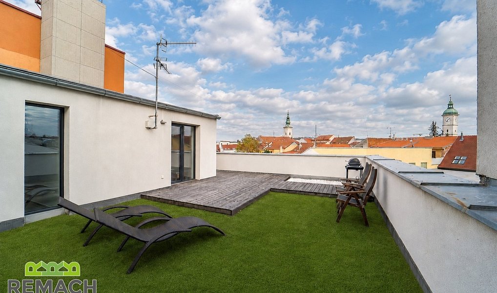 Pronájem bytu 2+kk 144 m², Uherské Hradiště – náhled fotky 3