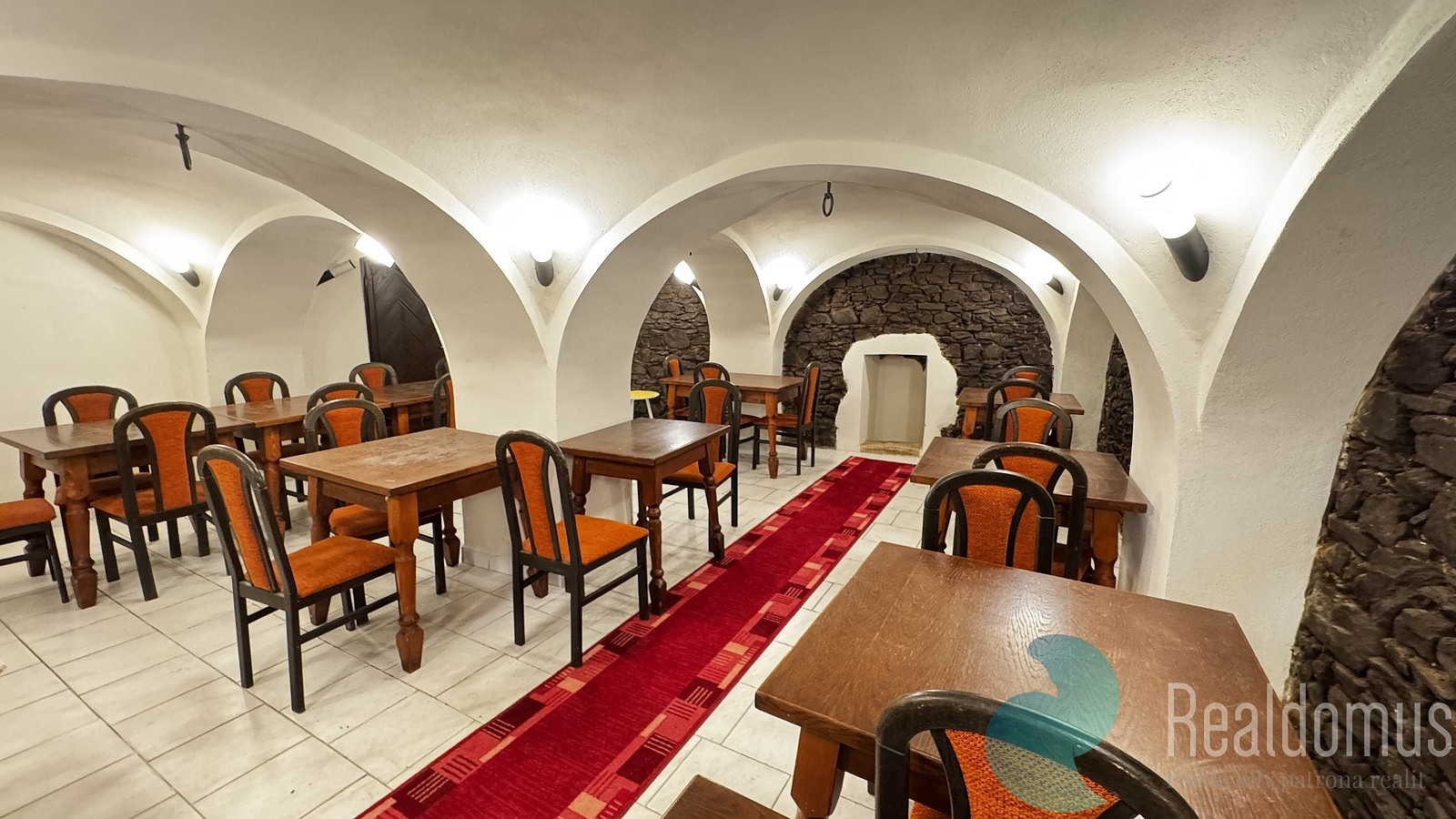 Pronájem restaurace 200 m²