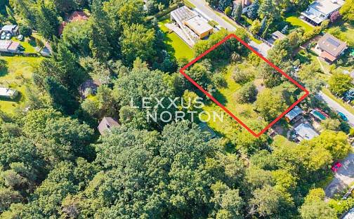 Prodej stavebního pozemku 1 669 m², Šlechtitelská, Praha 9 - Klánovice