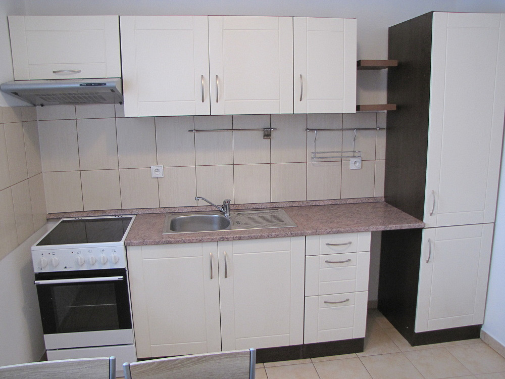 Pronájem bytu 2+1 46 m² — photo 2