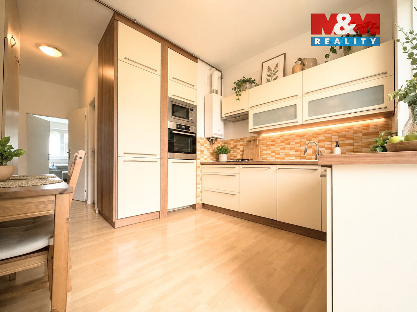 Prodej bytu 2+1 62 m² — photo 2