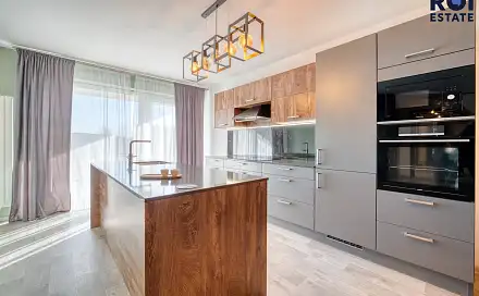 Pronájem bytu 4+kk 113 m²