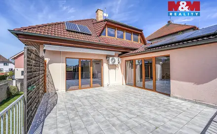 Prodej domu 271 m² s pozemkem 551 m², Pod Bručnou, Plzeň - Černice