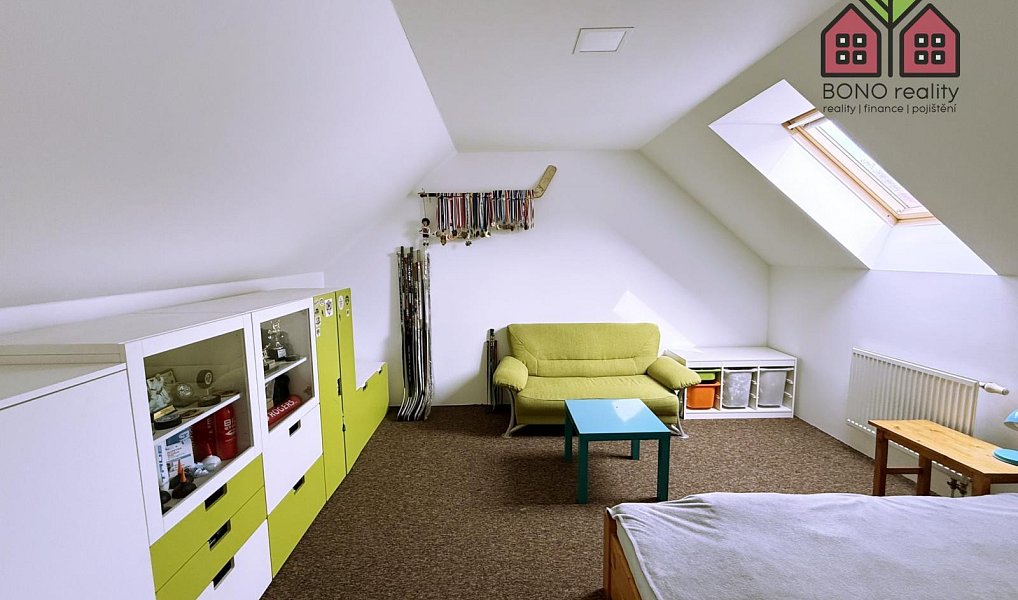 Prodej domu 159 m² s pozemkem 468 m², Žitenice – náhled fotky 24