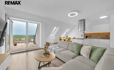 Pronájem bytu 3+kk 96 m²