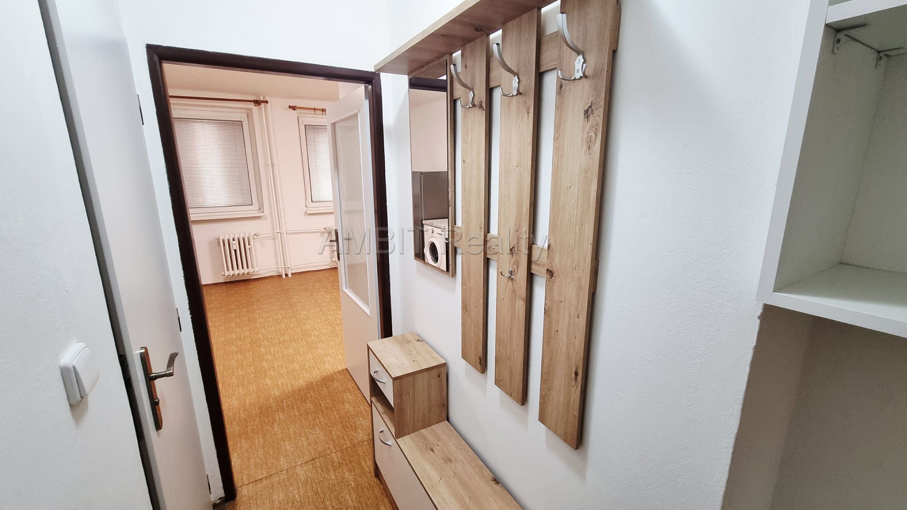 Pronájem bytu 1+kk 30 m² — photo 3