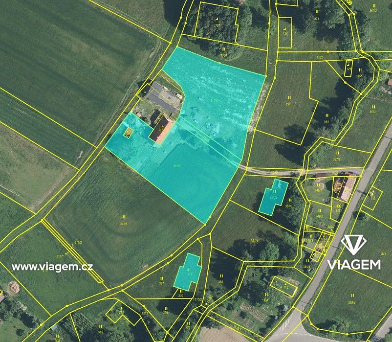 Prodej stavebního pozemku 1 051 m² – fotografie 4