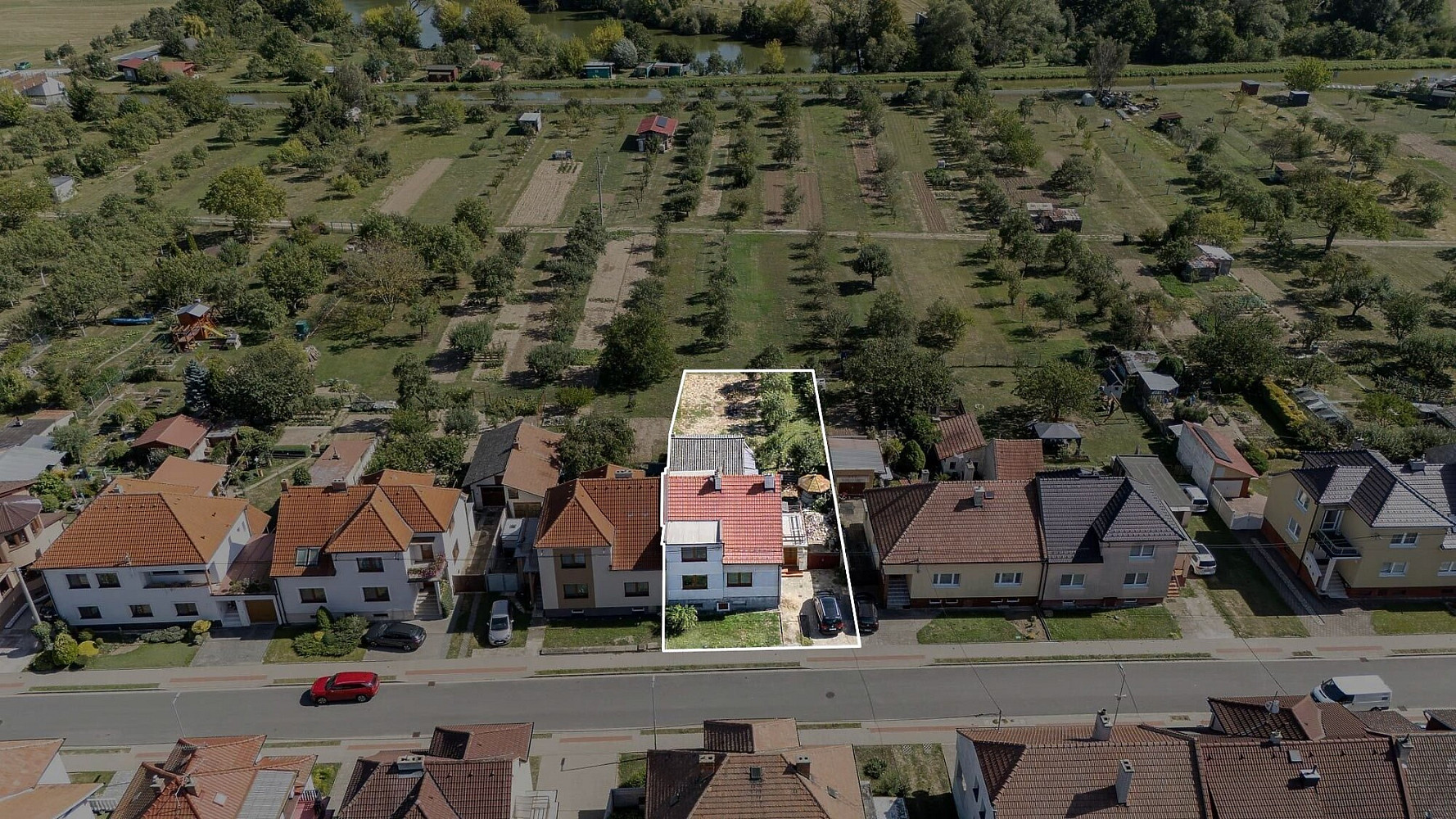 Prodej domu 138 m² s pozemkem 701 m² – fotografie 4