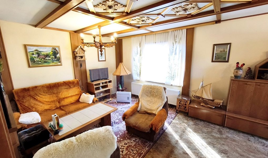 Prodej domu 200 m² s pozemkem 579 m², Jeseník – náhled fotky 3