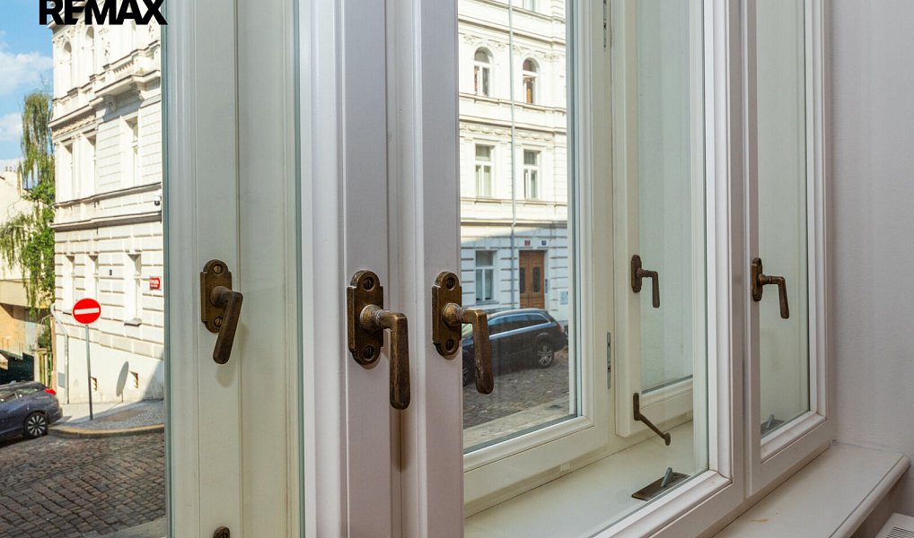 Pronájem bytu 2+kk 34 m², Praha – náhled fotky 8