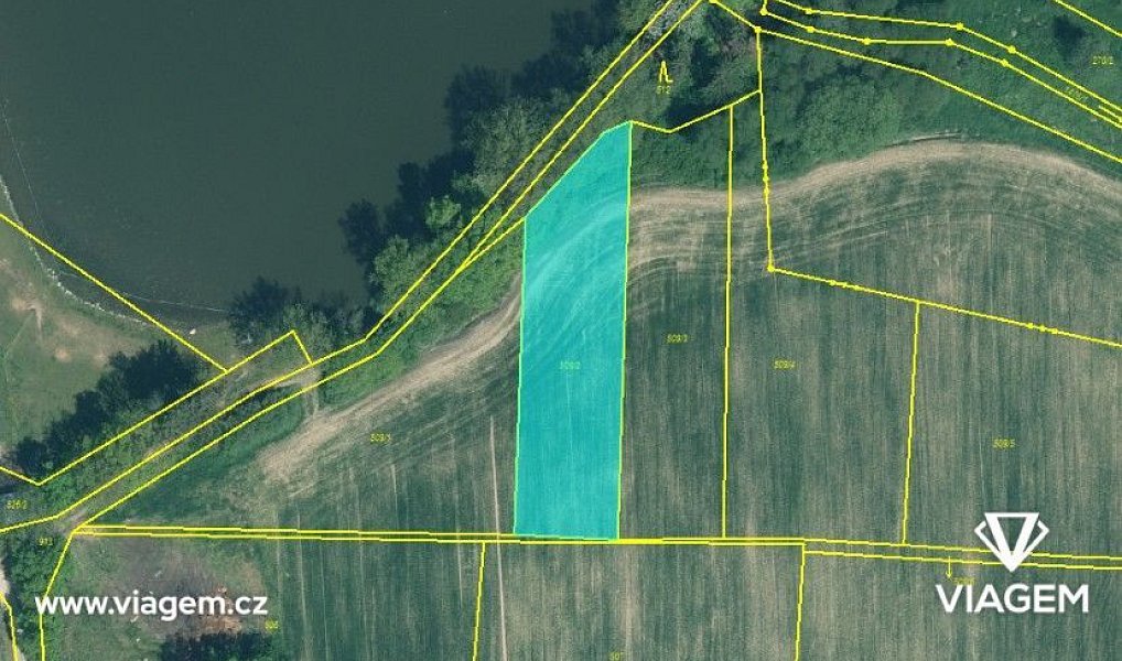 Prodej pole 573 m², Bratronice – náhled fotky 3
