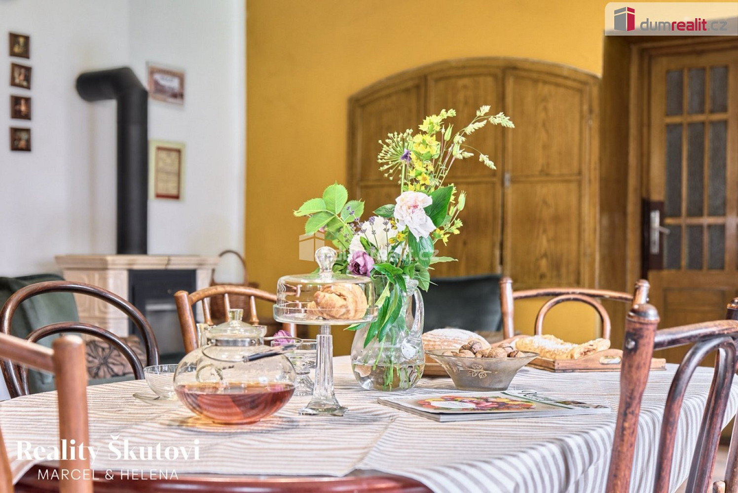Prodej domu 293 m² s pozemkem 1 149 m² – fotografie 4