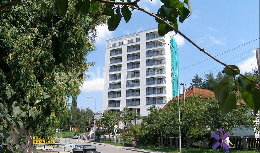 Pronájem bytu 1+kk 33 m², Zlín – náhled fotky 14