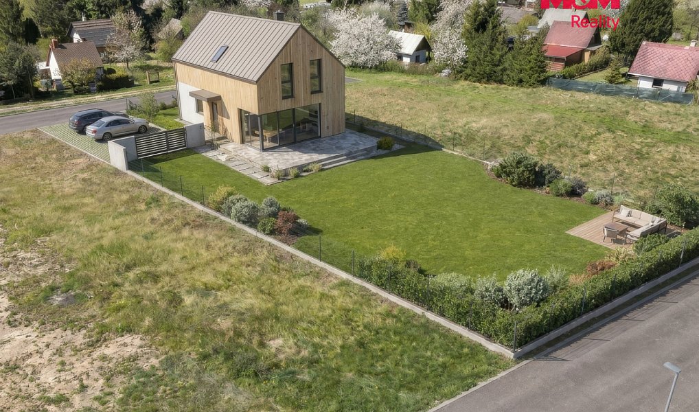 Prodej stavebního pozemku 1 384 m², Kramolna – náhled fotky 2
