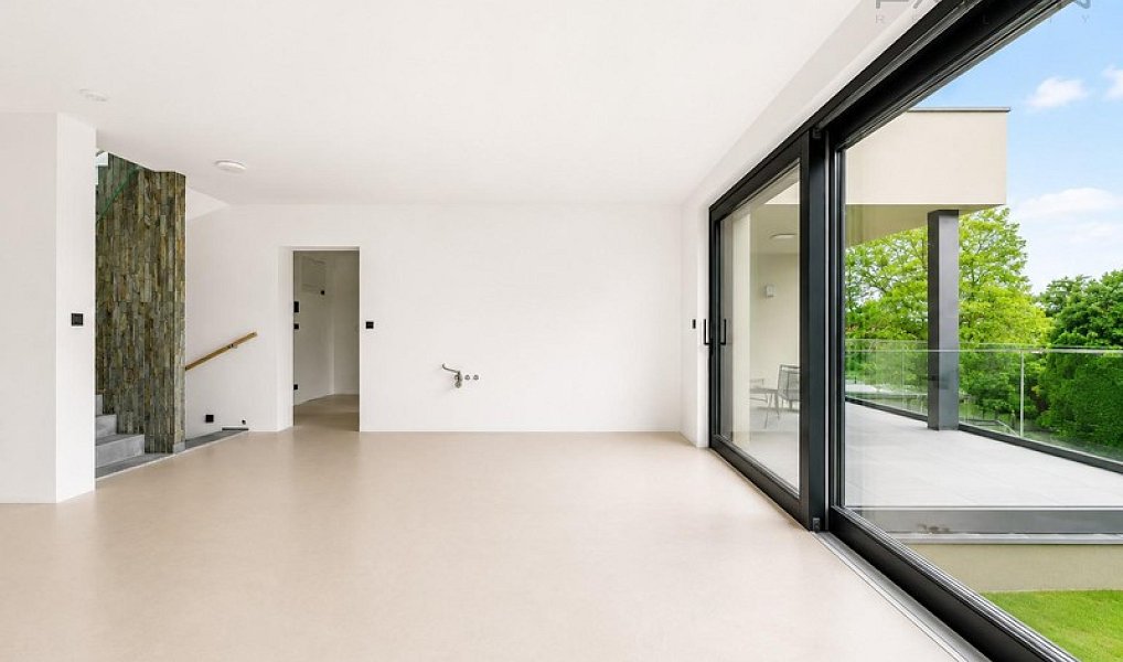 Prodej domu 305 m² s pozemkem 362 m², Praha – náhled fotky 7
