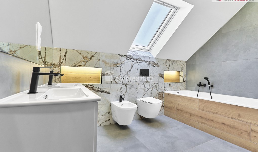 Prodej domu 160 m² s pozemkem 470 m², Ruda – náhled fotky 20