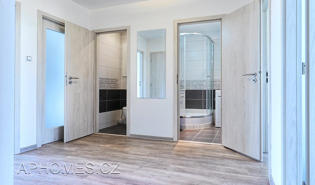 Pronájem bytu 3+1 71 m², Praha – náhled fotky 9