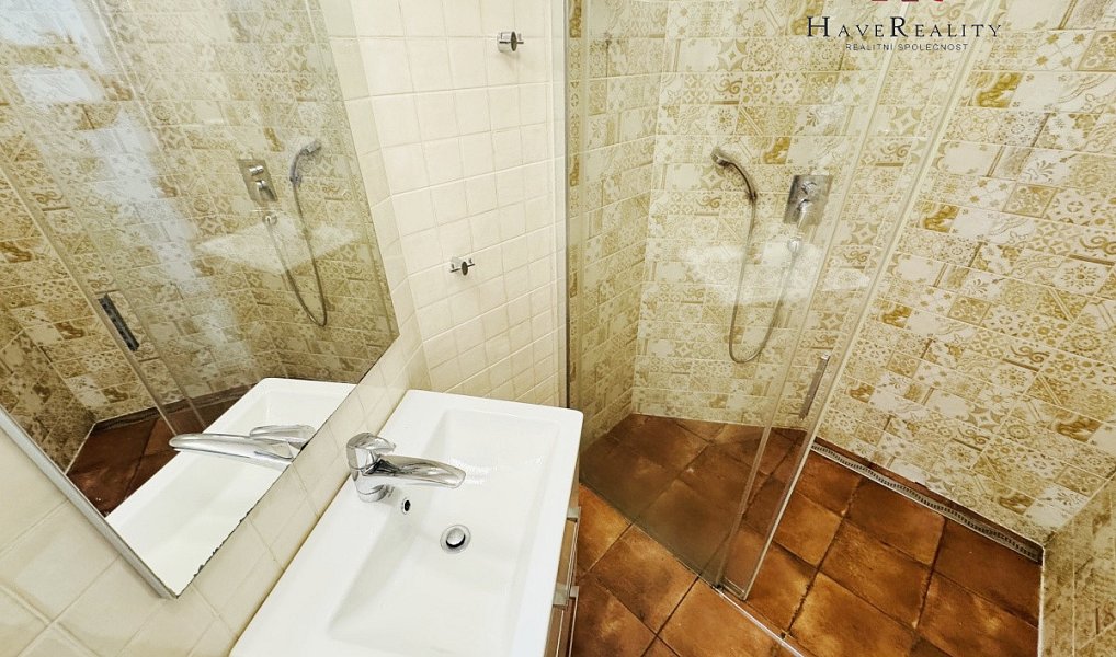 Pronájem bytu 2+kk 50 m², Benešov – náhled fotky 11