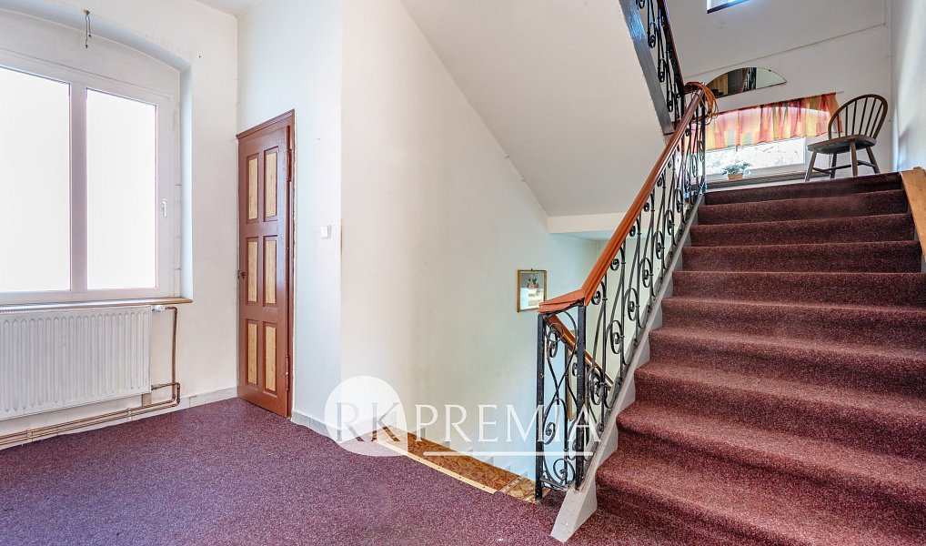 Prodej domu 430 m² s pozemkem 460 m², Vejprty – náhled fotky 28