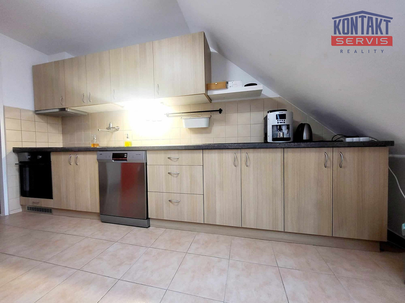 Pronájem bytu 2+1 63 m² – fotografie 4