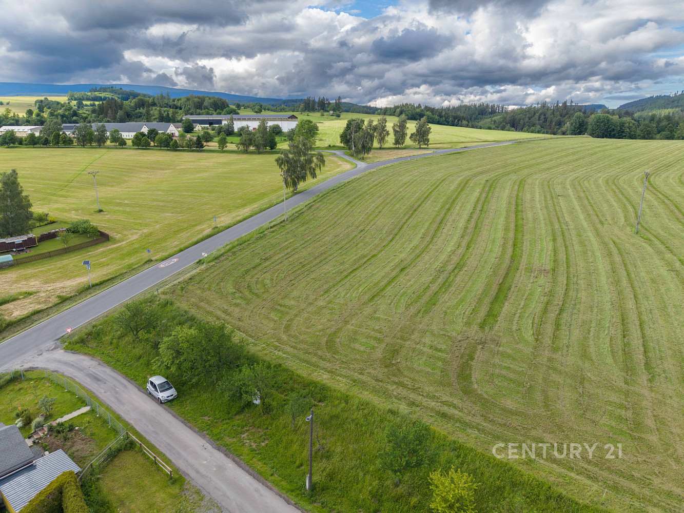 Prodej stavebního pozemku 1 576 m² – fotografie 5