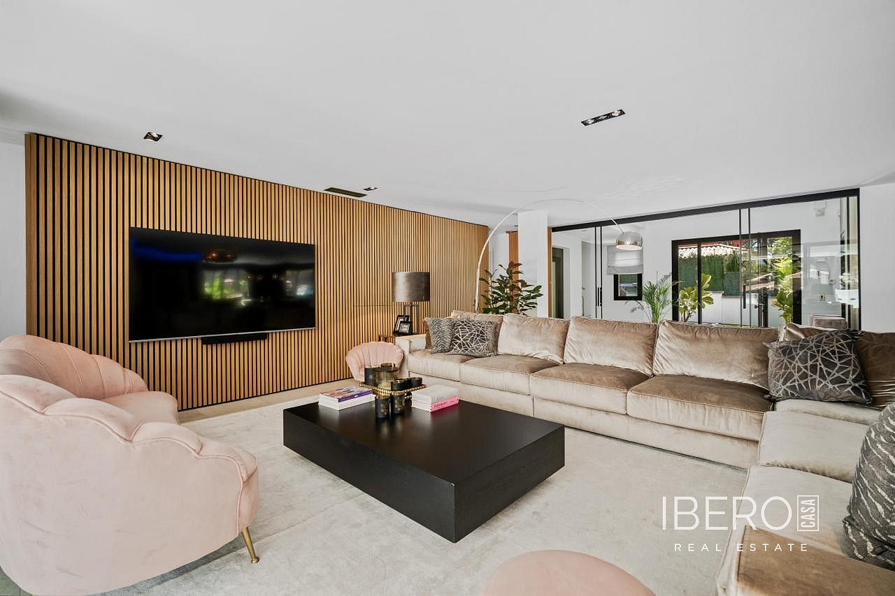 Casa 7+kk – Málaga, Las Chapas, Bailén-Miraflores - Vista 2