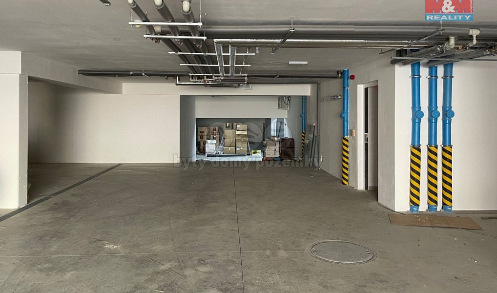 Pronájem garážového stání, 15 m2, Plzeň, ul. Na Jíkalce, Plzeň – náhled fotky 5
