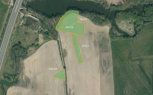 Prodej pole 6 696 m², Soběslav - Soběslav III, okres Tábor