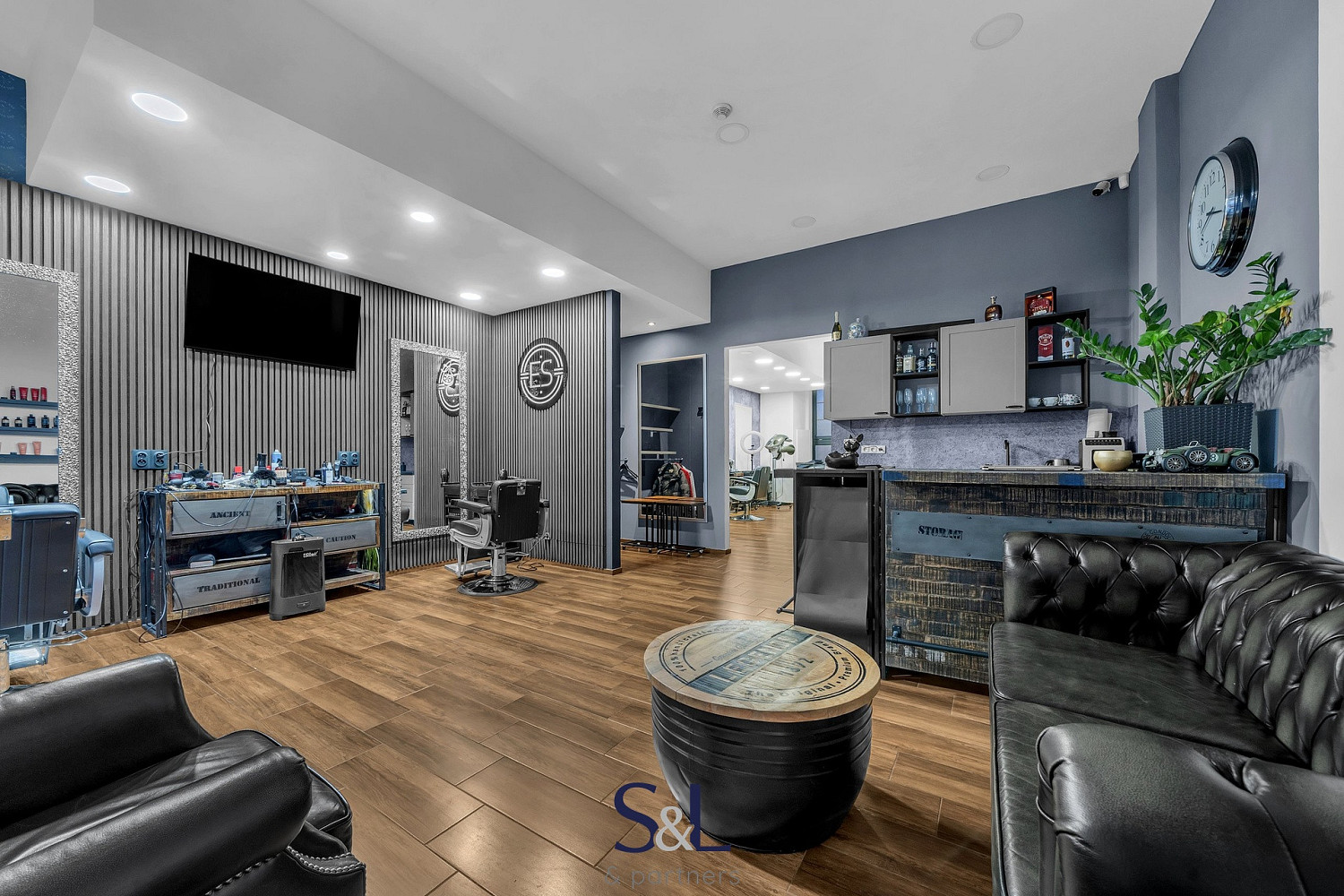 Pronájem obchodních prostor 153 m² - Widok 6