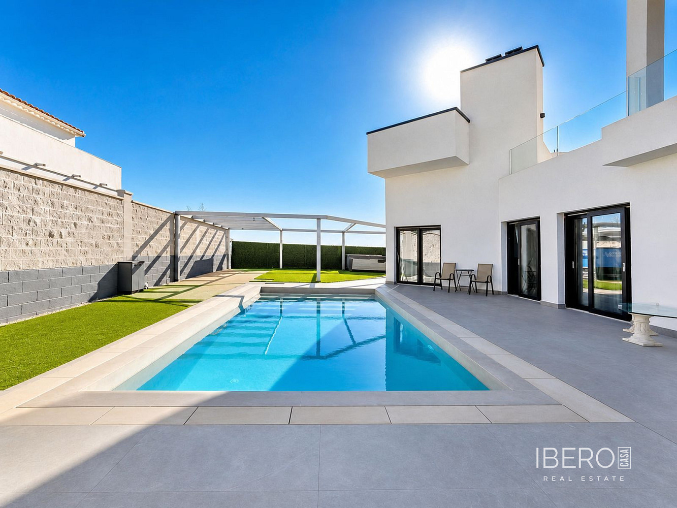 Casa 5+kk – Estepona, Barriada Islas Canarias - Vista 2