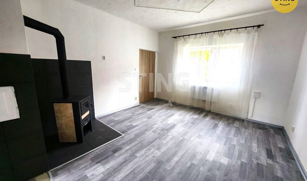 Prodej domu 130 m² s pozemkem 57 m², Zlobice – náhled fotky 2