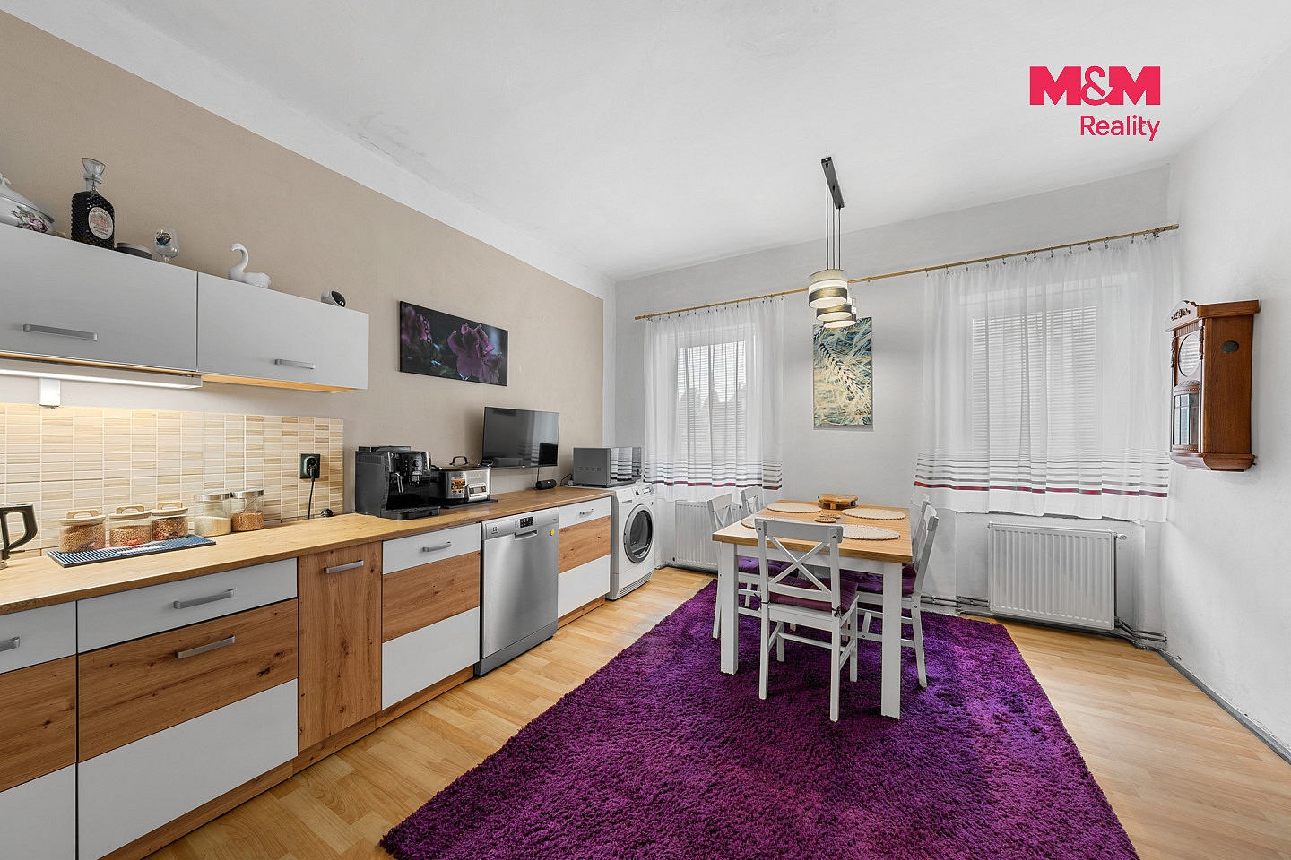 Prodej domu 253 m² s pozemkem 319 m² – fotografie 3