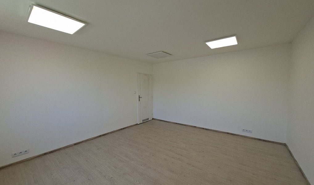 Pronájem komerčního objektu (jiného typu) 474 m², Horní Suchá – náhled fotky 10
