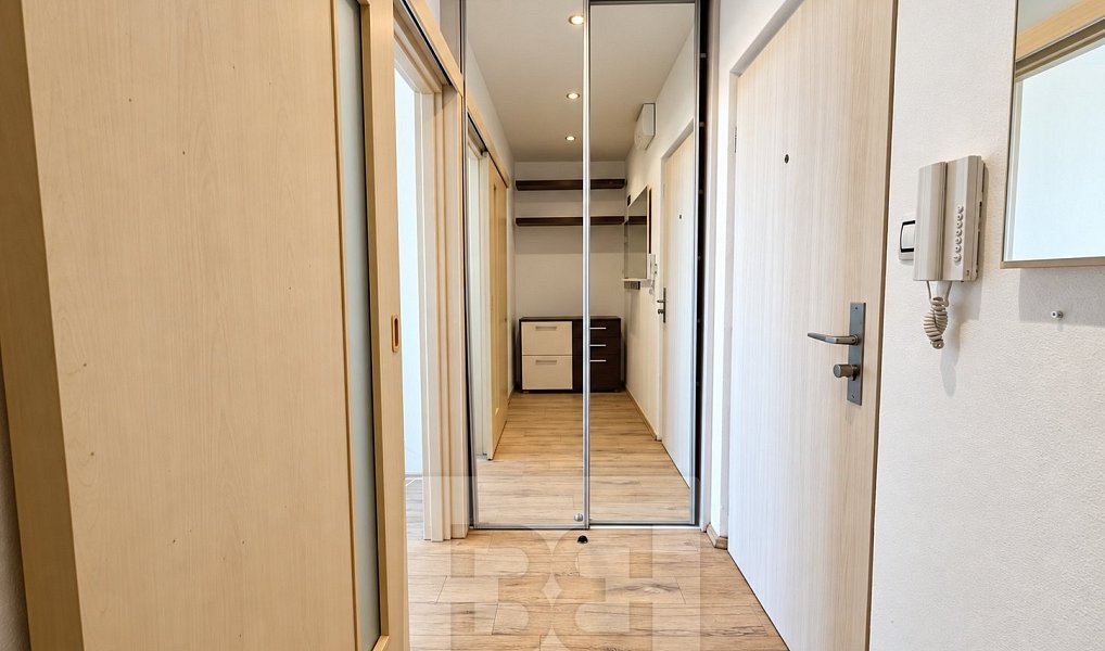 Pronájem bytu 3+1 70 m², Třebíč – náhled fotky 9