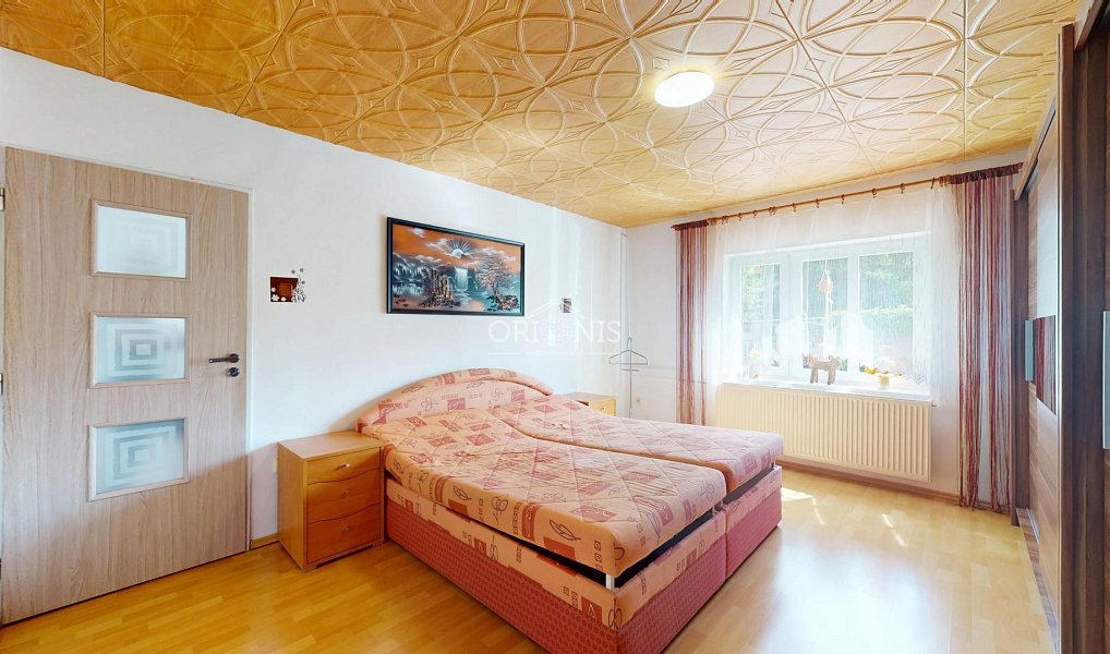 Prodej domu 200 m² s pozemkem 1 002 m², Horní Jiřetín – náhled fotky 5