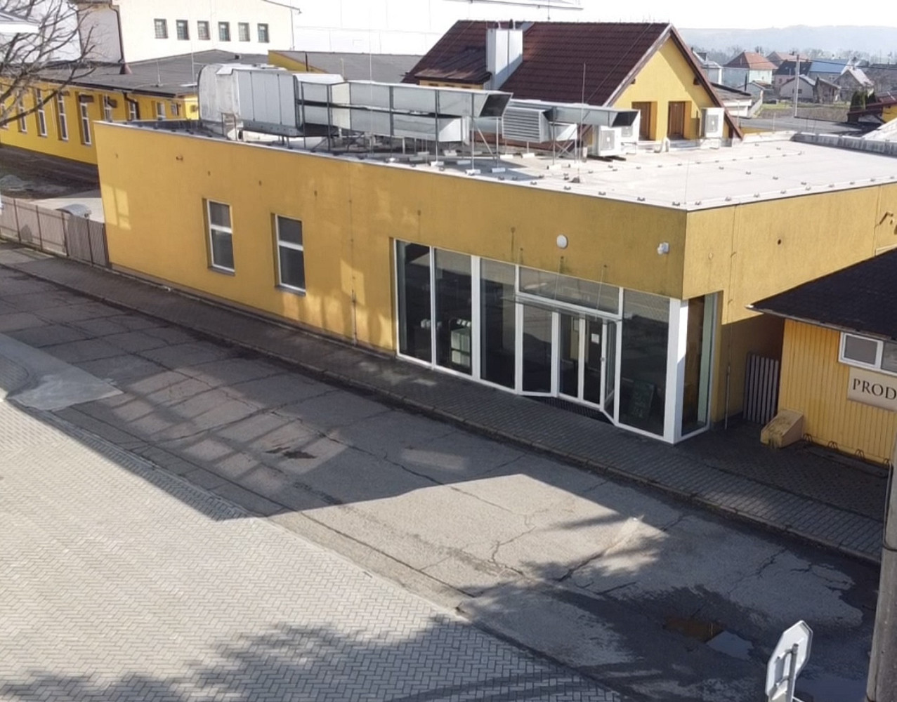 Prodej obchodních prostor 420 m²