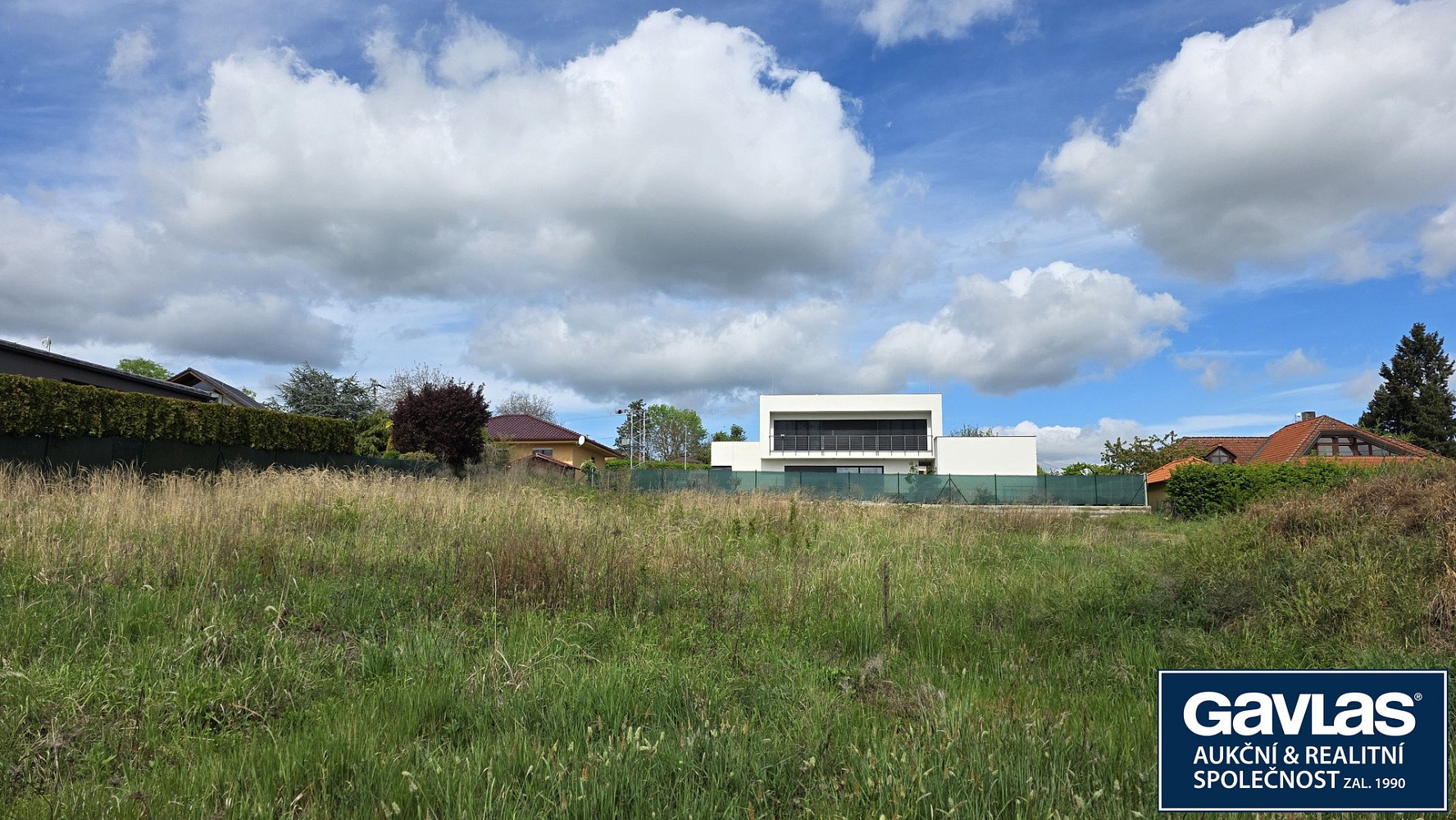 Prodej stavebního pozemku 1 266 m²