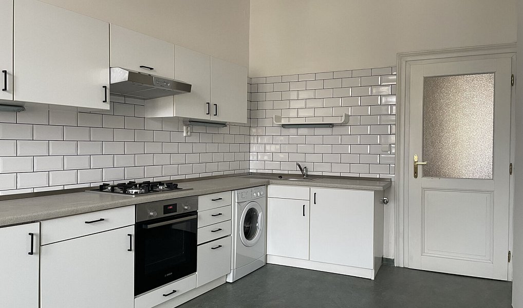 Pronájem bytu 1+1 62 m², Praha – náhled fotky 16