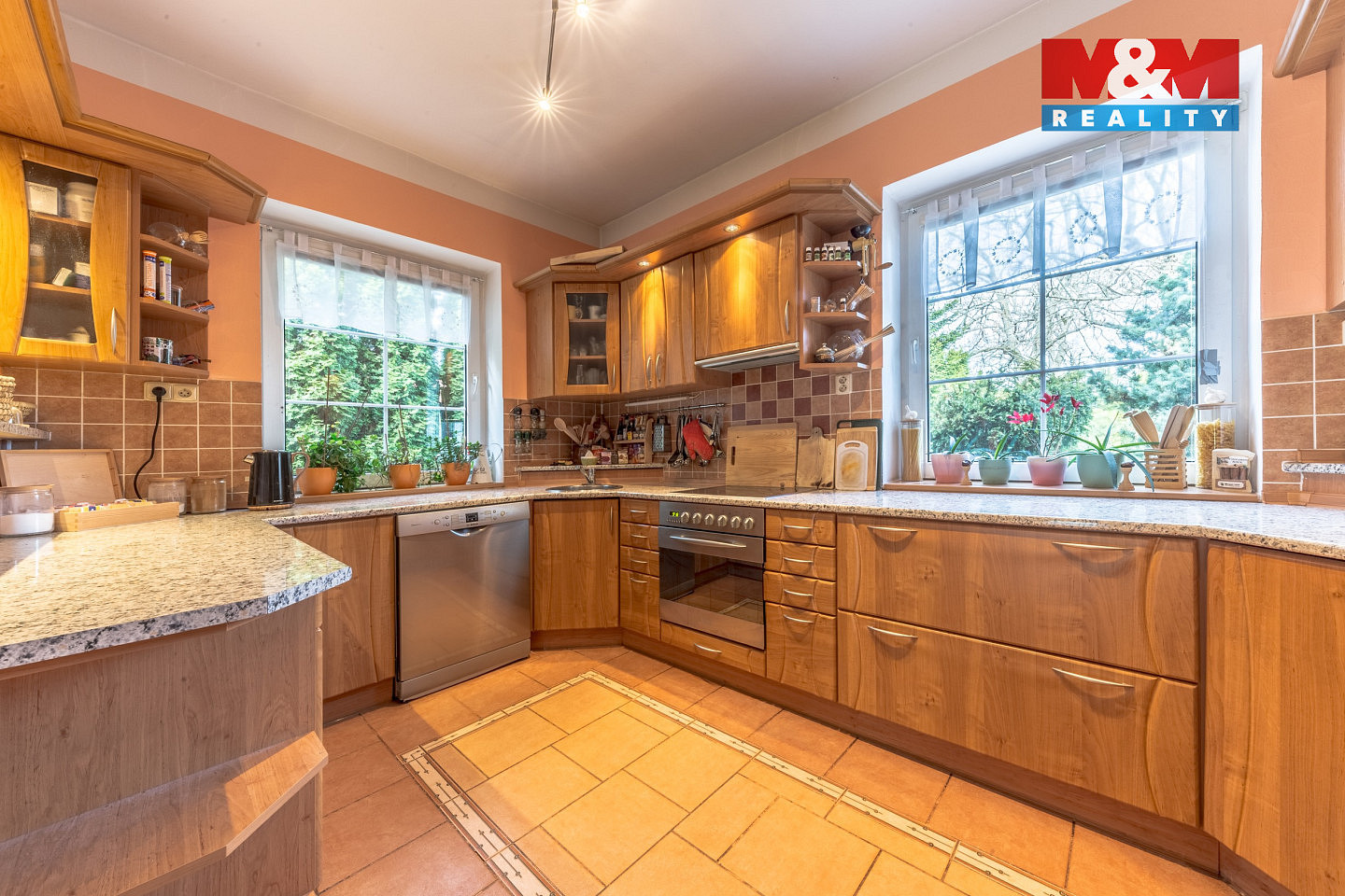 Prodej domu 157 m² s pozemkem 1 203 m² — photo 3