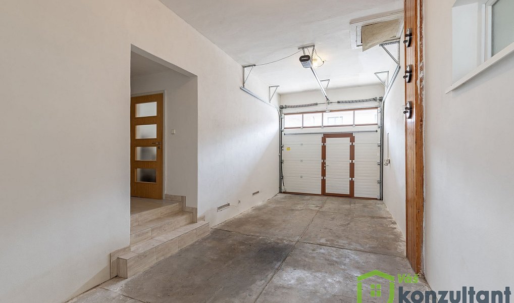 Prodej domu 204 m² s pozemkem 1 432 m², Velké Bílovice – náhled fotky 22